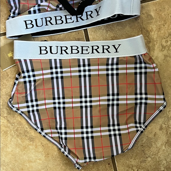 Burberry Checkered bikini bathing suit Set nwt plaid design M/L - Picture 4 of 6